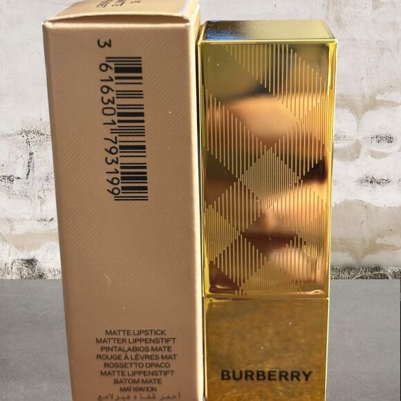 Burberry Limited Edition Russet Kisses Matte Lipstick in Russet NIB - Picture 7 of 7